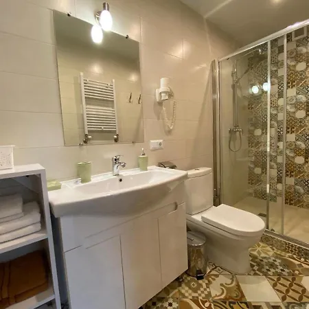 Lodge Idylia Grand Migovo